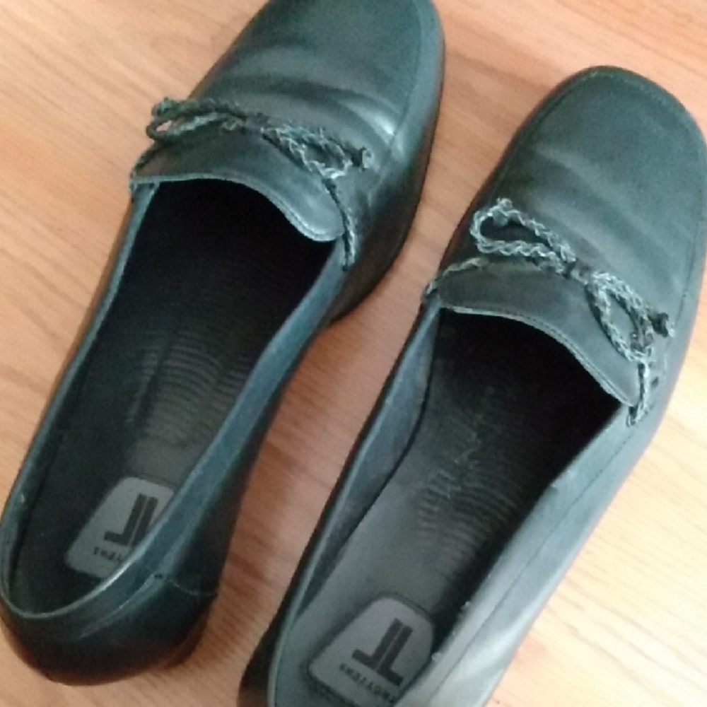 Trotters Navy Blue Loafers for Women